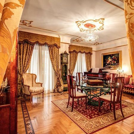 Domus Vittoria - The Luxury Quintessence Apartamento Sorrento Exterior foto