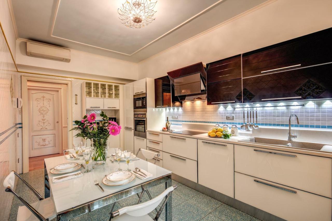 Domus Vittoria - The Luxury Quintessence Apartamento Sorrento Exterior foto