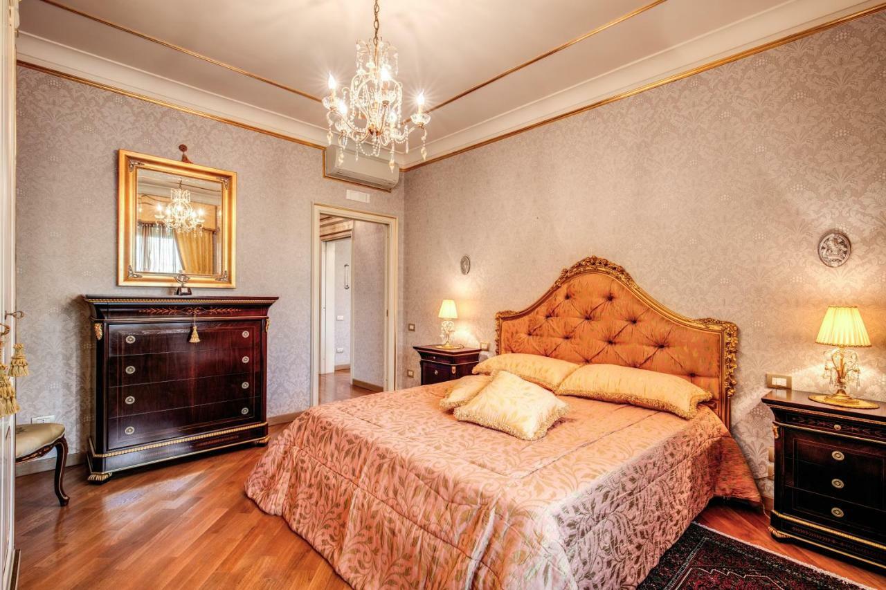 Domus Vittoria - The Luxury Quintessence Apartamento Sorrento Exterior foto